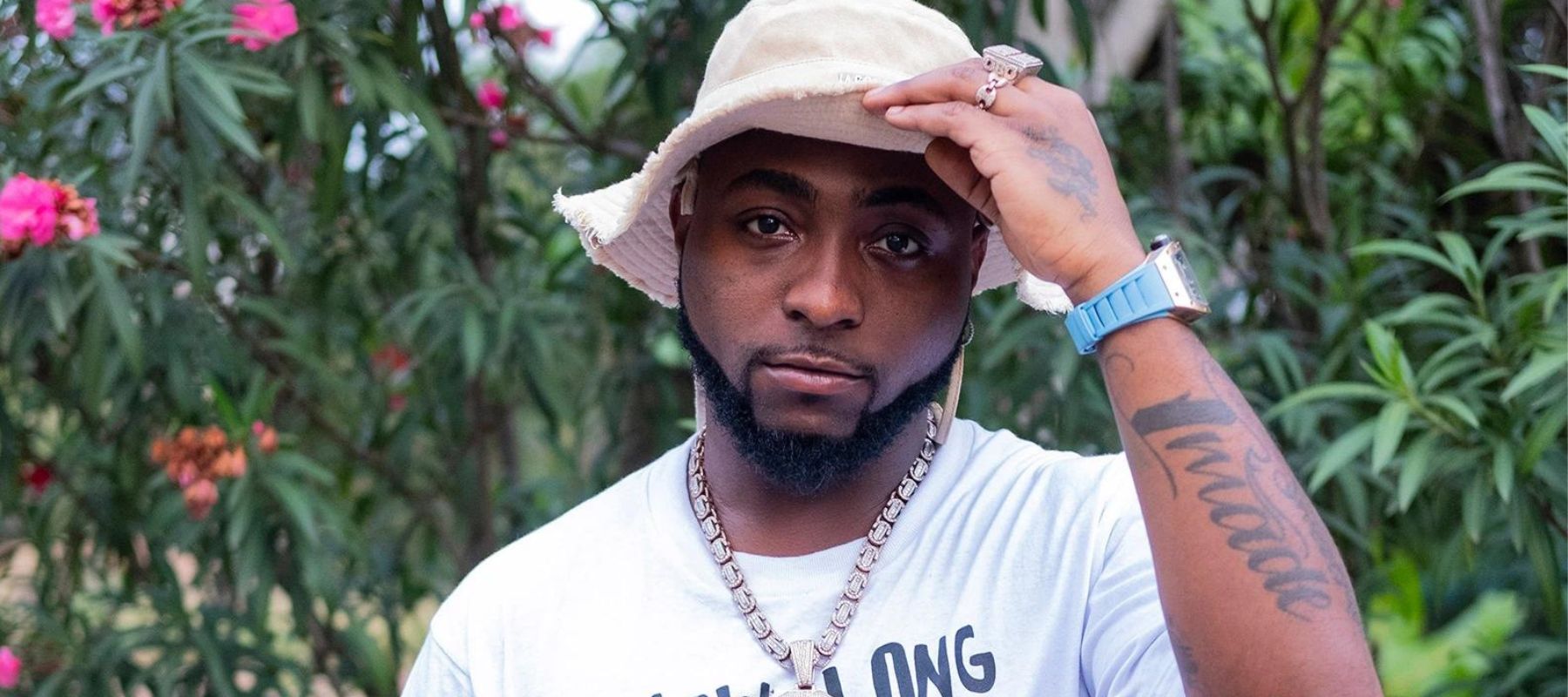 Davido Declares Plans to Release deluxe version of “Timeless”.