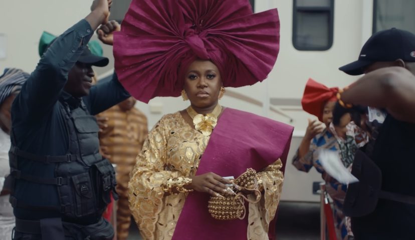 Niniola Commands Attention in “All On Eyes Me” Video