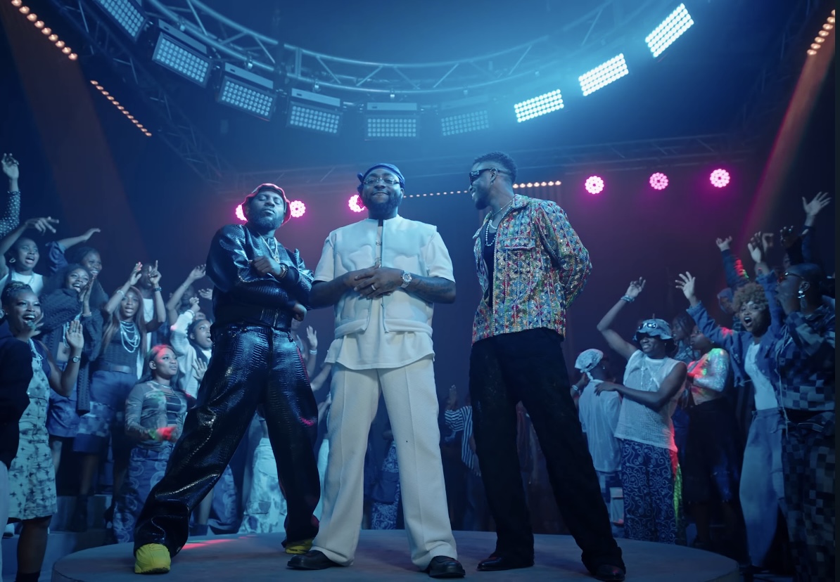 Davido Links Up with ODUMODUBLVCK & Chike for "Funds" Video