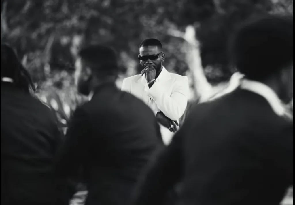 Adekunle Gold Drops Striking Black-and-White Visual for “Coco Money”