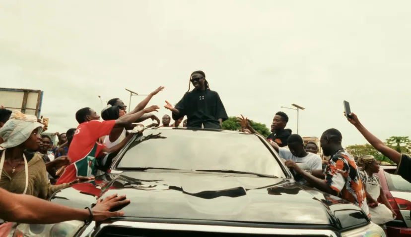 Stonebwoy Releases “Gidi Gidi (Fire)” Video
