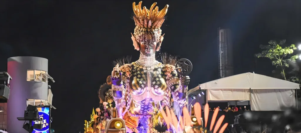 Dancers from the Mocidade Alegre samba school perform on a Yemoja float during a carnival parade in Sao Paulo, Brazil, on Tuesday, February 17, 2026 (Photo: Will Dias/Brazil News)