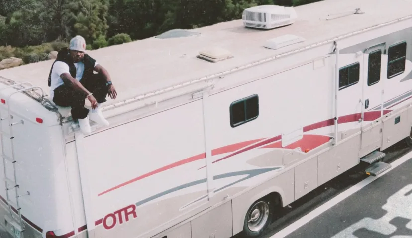 Essentials: Llona is Still Finding His Way ‘On The Road’ 
